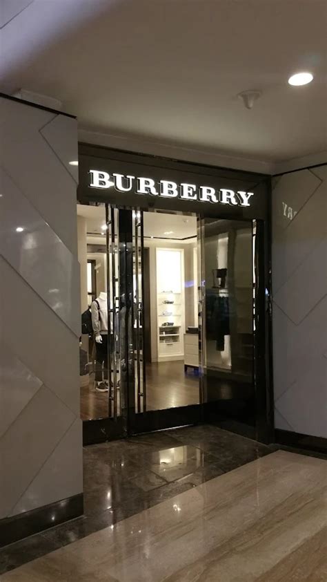 burberry phoenix mumbai|burberry palladium.